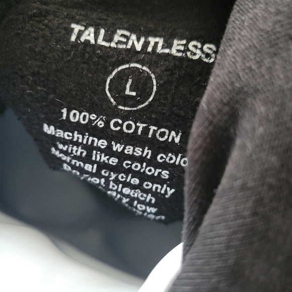 Talentless Unisex Large Black Hoodie Pullover Sweatshirt Please Wash Your Hands - Picture 2 of 7